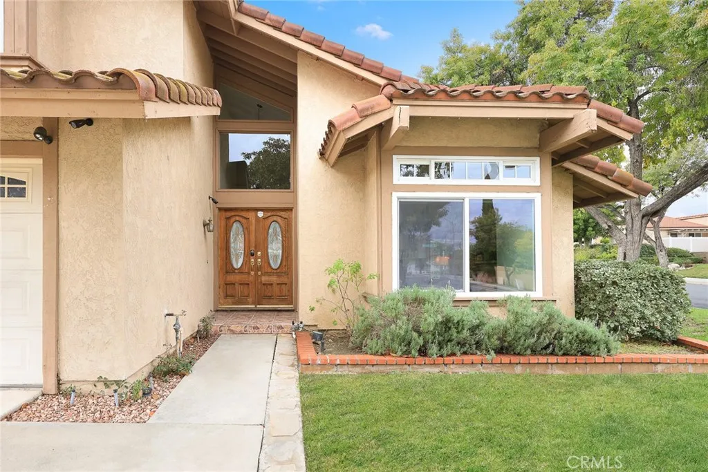 1301 Glenthorpe Dr, Walnut, California 91789 home-pic-8